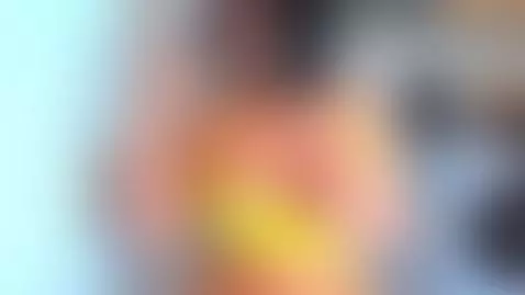 Hello my loves... come see me in yellow, it looks great on m... by agatha-24