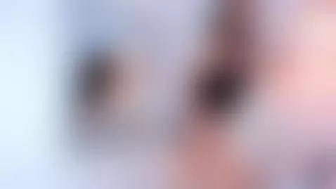 my tight yummy ass wants to be spanked by your cock🍌 by alexajhonson