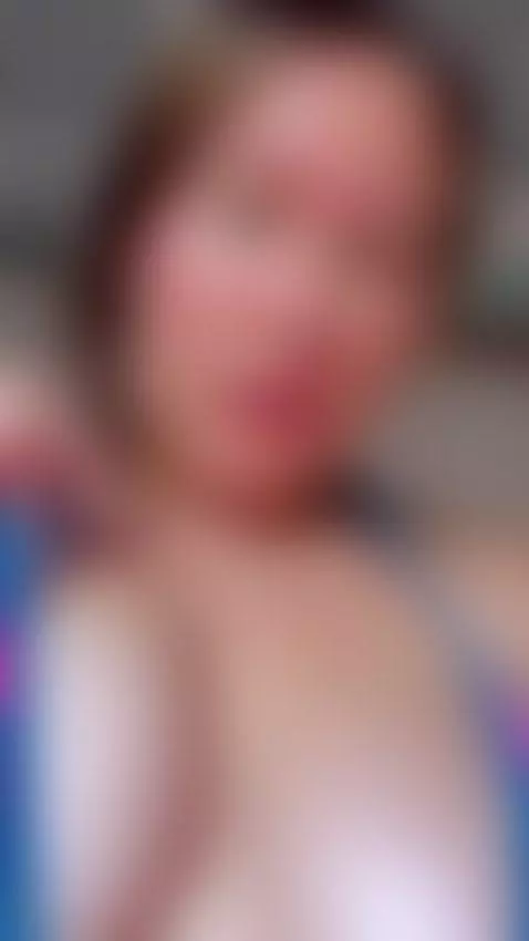 te estoy esperando 🥵🥵 by emiily2010