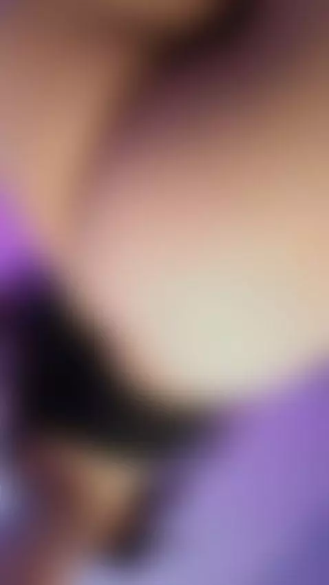 A big booty! by kathia-morelli