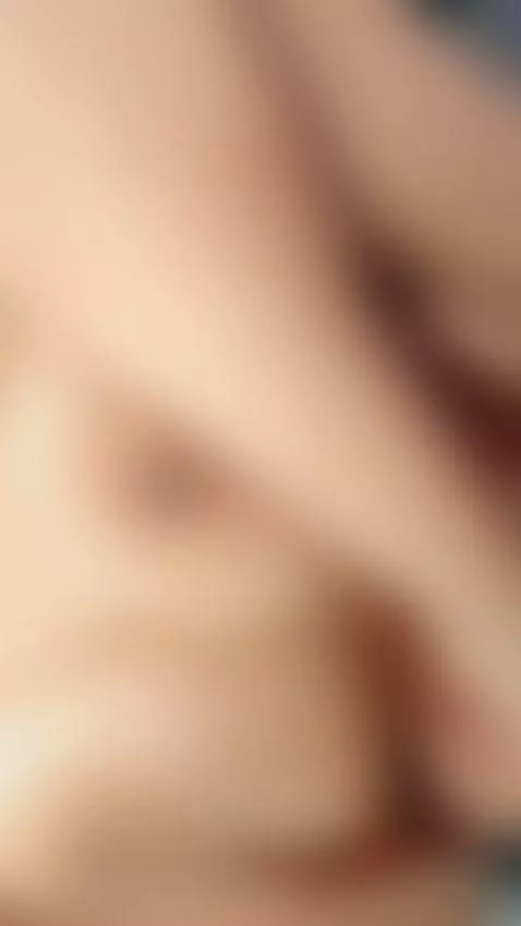 Do you like to look at me? by kathia-morelli