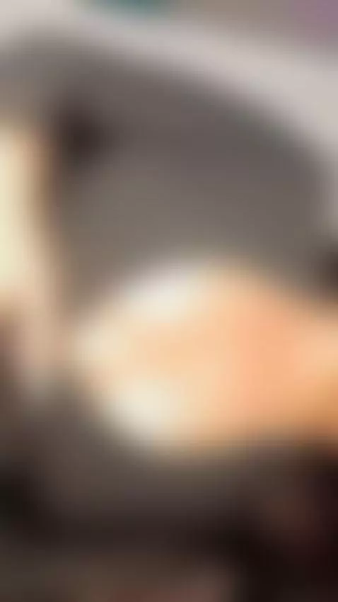 Online now by kathia-morelli