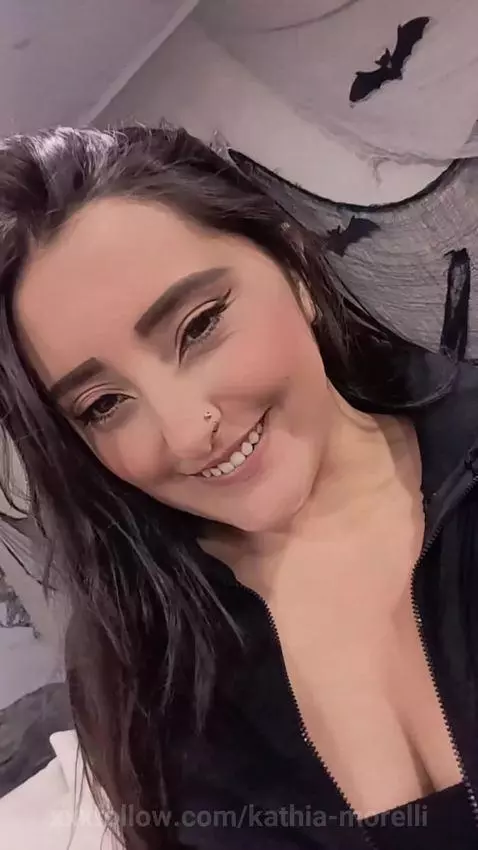 Pink power, baby 💕👑 by kathia-morelli