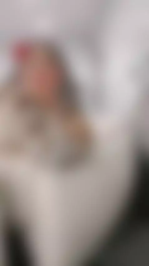 Delicate, dreamy, irresistible. by kathia-morelli