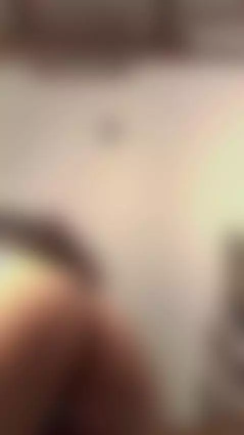 Imagine opening it and seeing this 😏
https://es.stripchat.co... by kathia-morelli