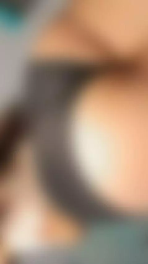 a small view of my whole body😊 by kathia-morelli