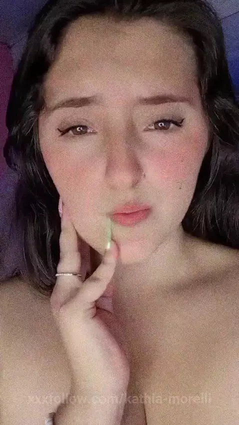 Hmm 😏🍒 by kathia-morelli