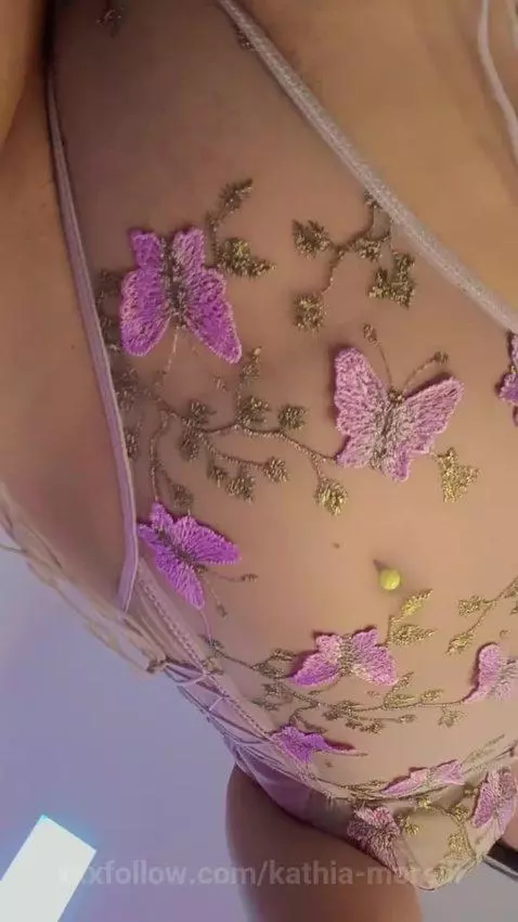 Don't think about it anymore, fuck me by kathia-morelli