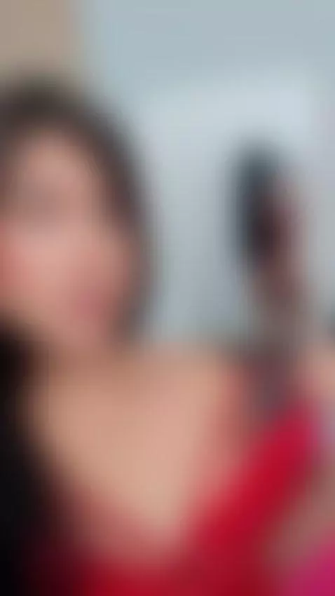 Enjoy my body to the rhythm of music 🍑🍒😘 by fitness-indian