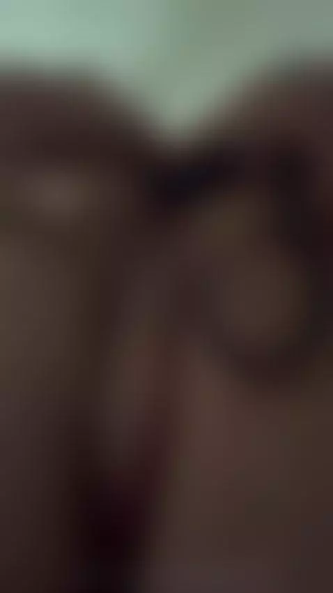 putting in my ass gasm plug by zedxxx10