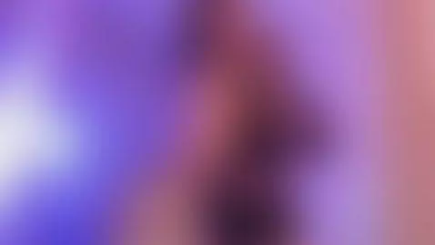 Bailamos y entramos en calor? 🤠🥵 by mia-monroe