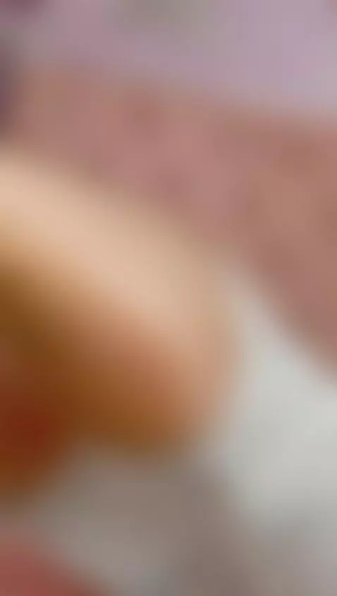 come and watch my feet by valentinagomezz