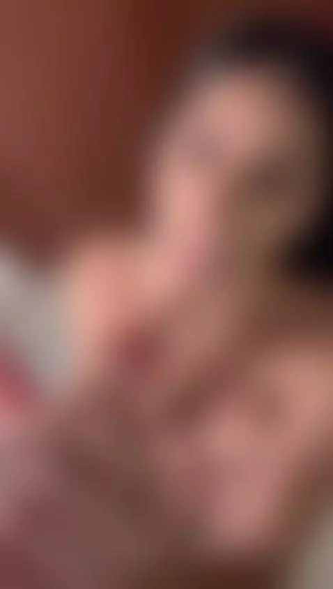 Let me give u a hand with it hun 💦👅 by taylor-jonnees