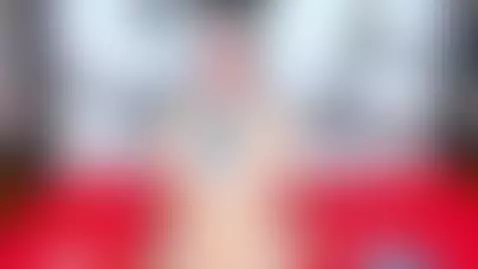 I want to masturbate your cock with my tits by caseywalkerr