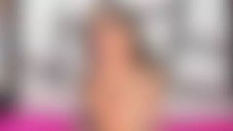 Come and fuck my delicious pussy and fill it with pleasure u... by caseywalkerr