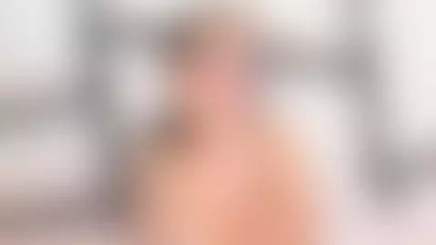 I want to feel your hard cock in my throat and know the tast... by caseywalkerr