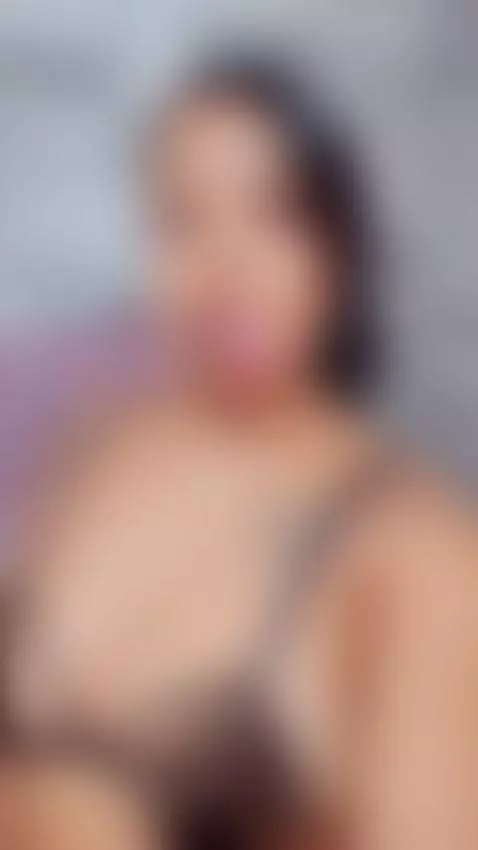 Stay for me by ebony-priincess