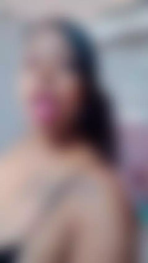 hey, you like latinas, let's both play today by ebony-priincess