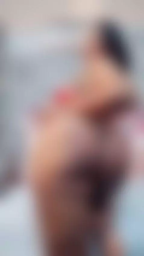 u like my big ass? by ebony-priincess