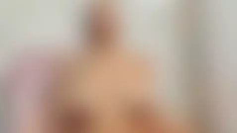 mmmm love when you make me vibrate daddy by ebony-priincess