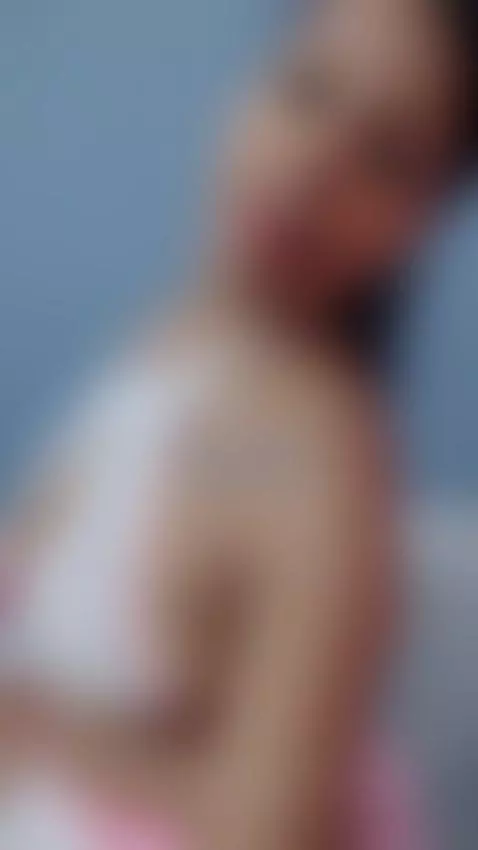 I will be waiting for you for a delicious night by ebony-priincess