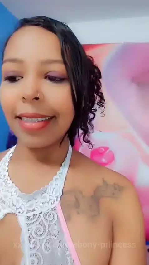 I will make both of your heads stop thinking about me.🥵 by ebony-priincess