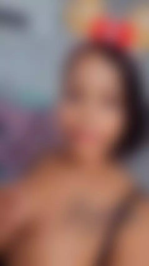 just a milf who wants to be fucked hard 🤭 by ebony-priincess