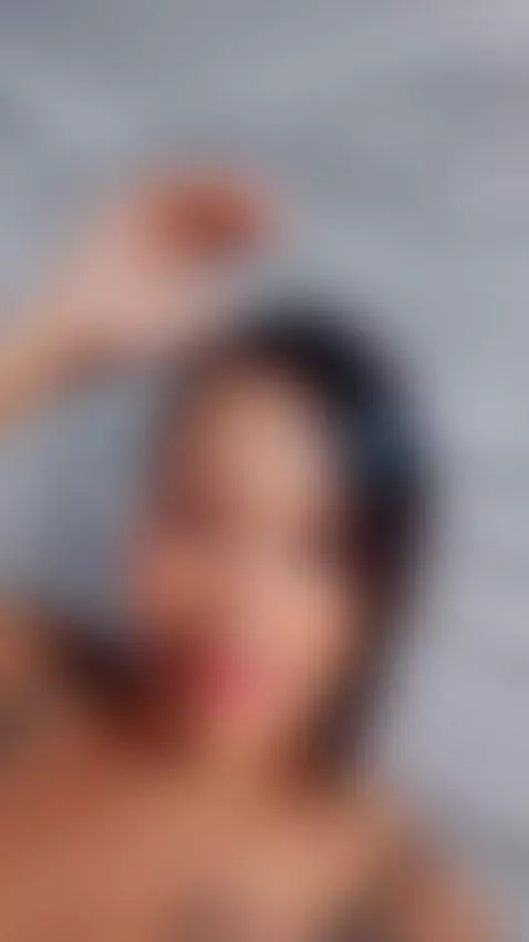 Online to be your sexy bith tonight! 😈😈🤭 by ebony-priincess