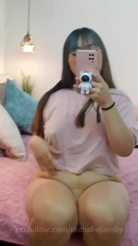 Damn, I know you like the view! by rachel-quenby