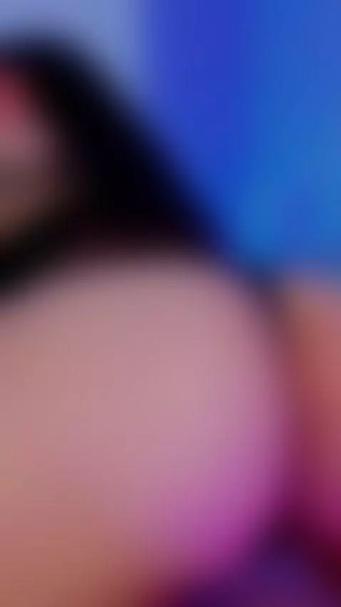 Bouncing my ass by rachel-quenby