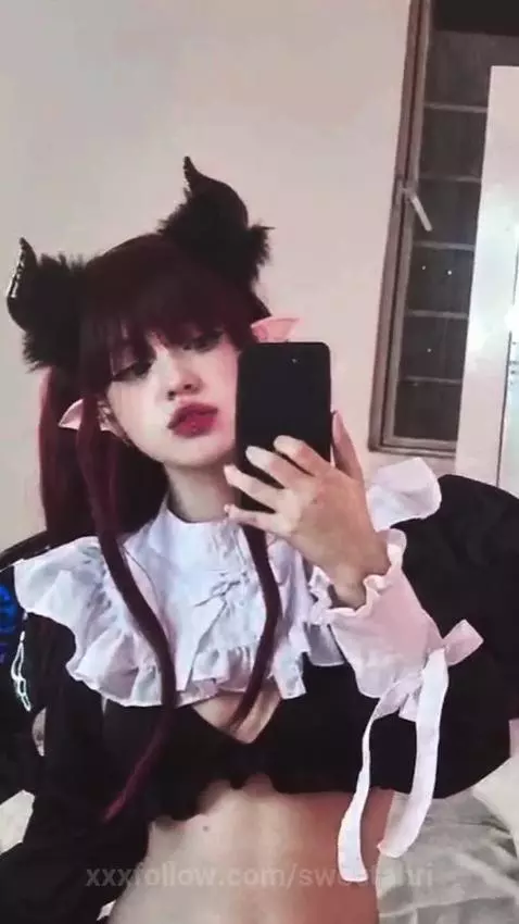 Don't forget to follow me on my pages, Strip, Chatur and Cam... by sweetahri