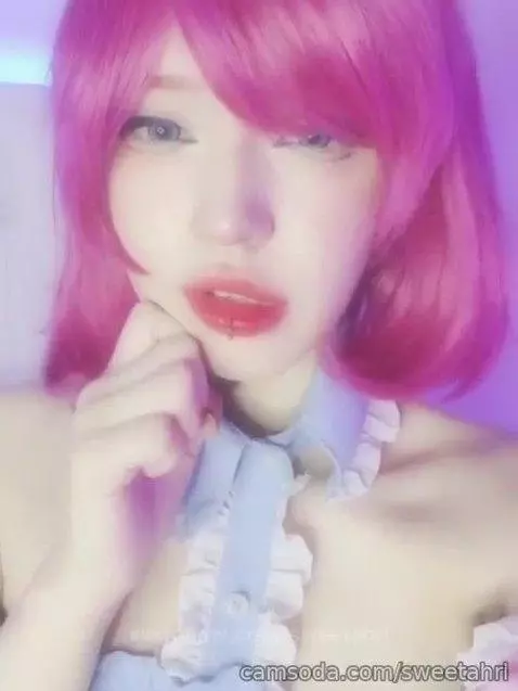 LOOK AT MY BEAUTIFUL COSPLAY 🌟 by sweetahri