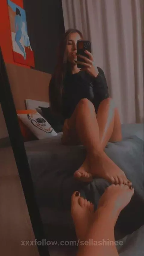 You know how I love when you dutifully bow your head ... Tod... by sellashinee