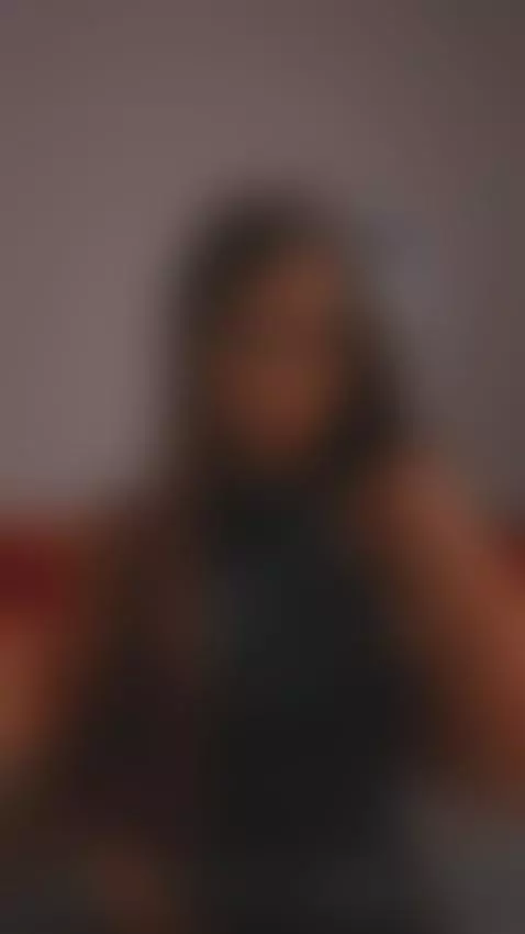 Hello my naughty boy!!!! Tell me what turns you on the most? by sellashinee