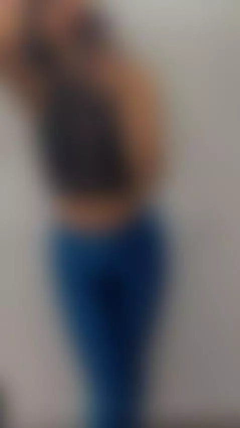 kiss me by sellashinee