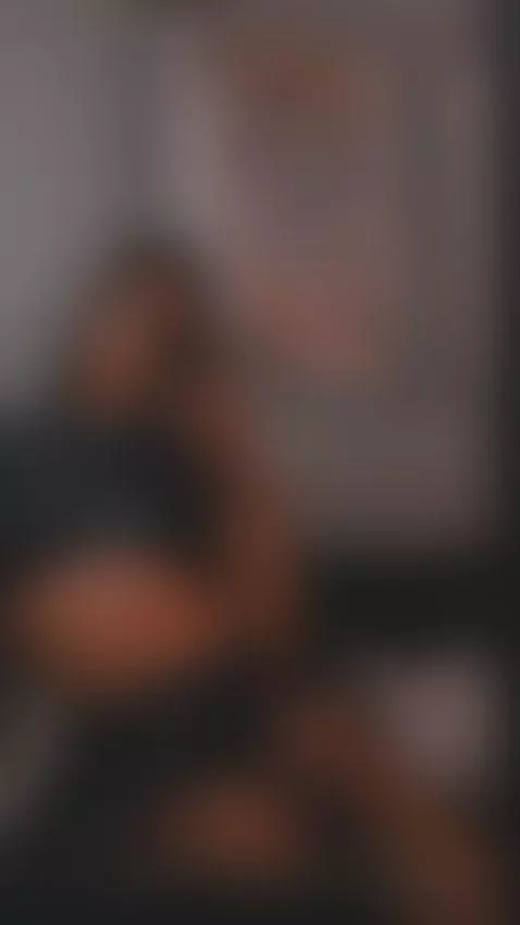 I want to feel you by sellashinee