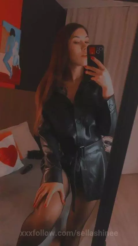 Are you ready to kneel for me? by sellashinee