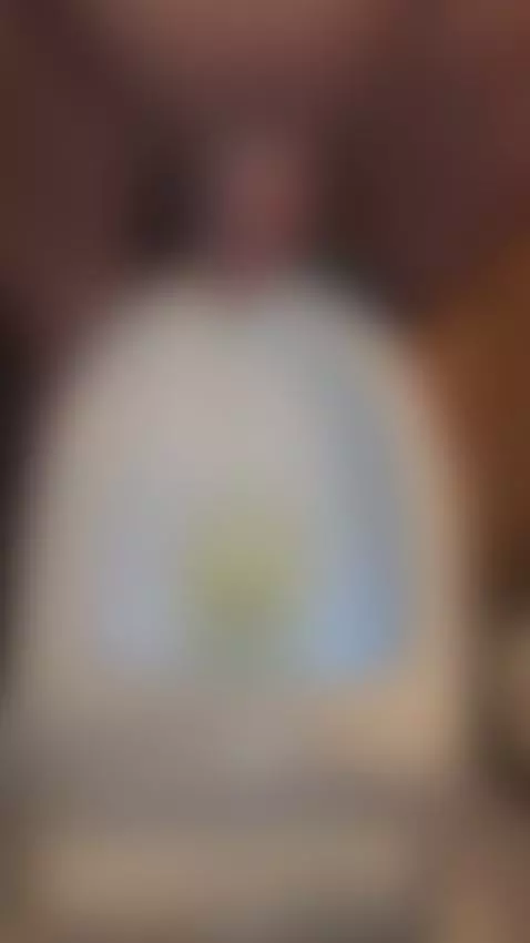 Long morning pee!  Swipe right to left to see all my videos! by theclubist111