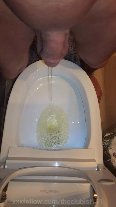 Long morning pee!  Swipe right to left to see all my videos! by theclubist111