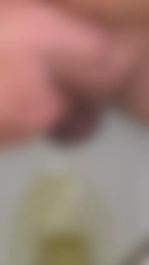 unusual peeing by theclubist111