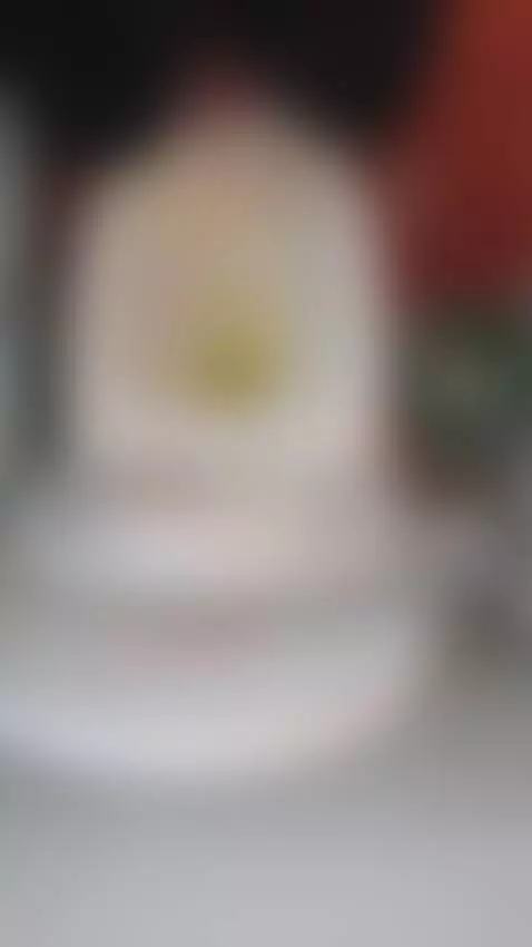 pee by theclubist111