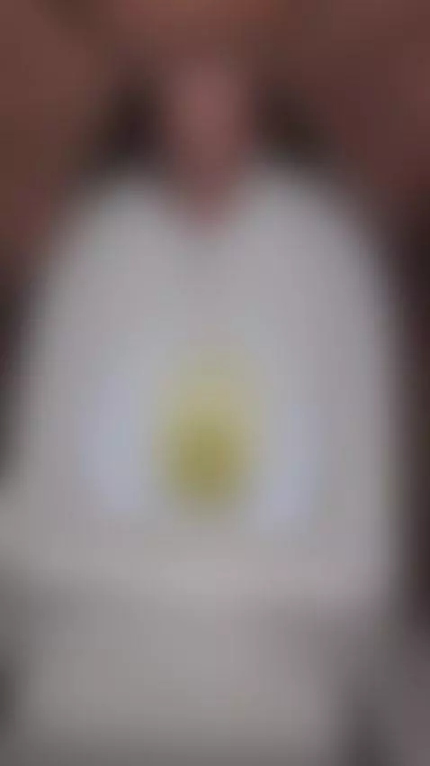 pee by theclubist111