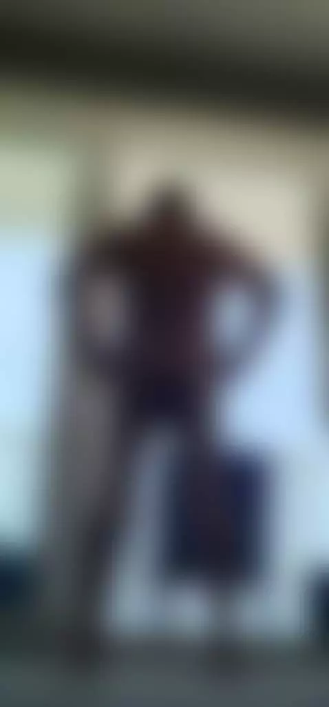 Saying goodbye to our one night stay in our oceanfront hotel... by theclubist111