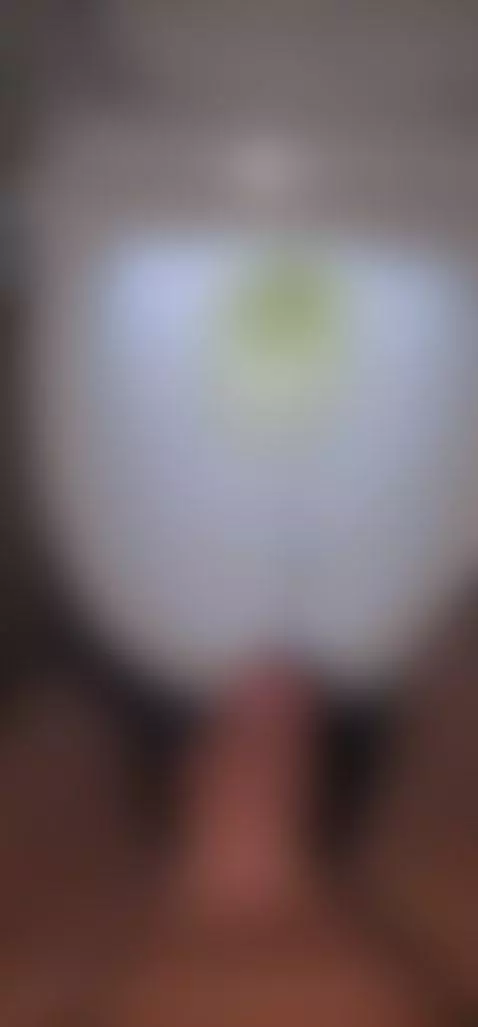 pee by theclubist111