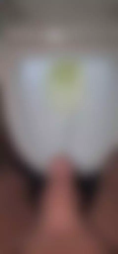 pee by theclubist111