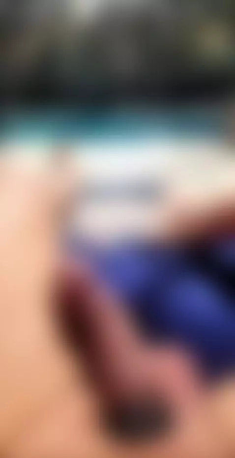 Throbbing for attention! by theclubist111