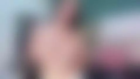 Hi guys, I want to play with my tits on your cock by amberllouiss