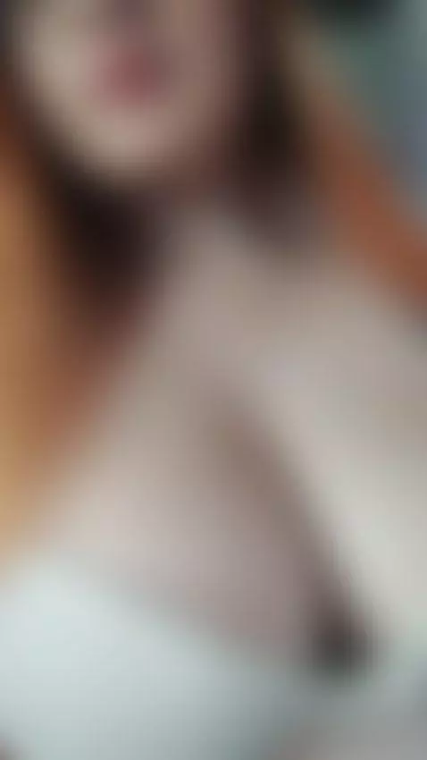 Online ❤️ by ninagauther25