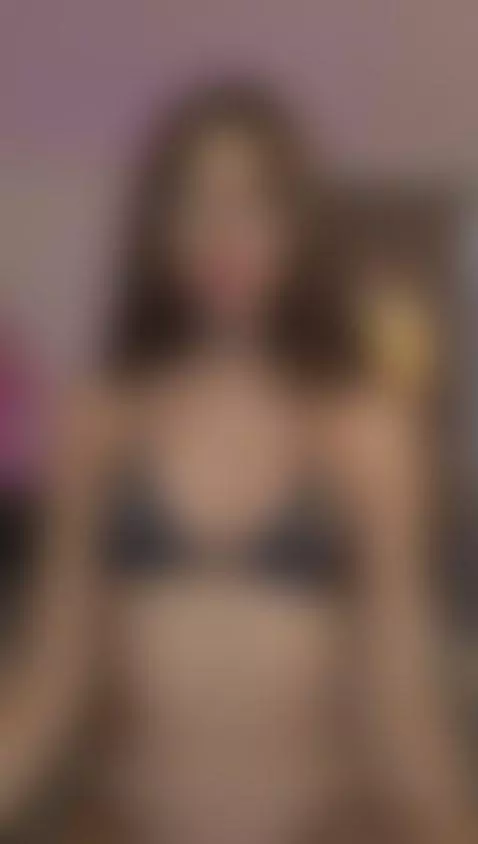 come and play with this sexy girl by sammy-jhonss