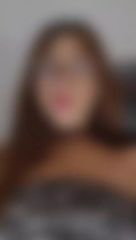 I can be your favorite distraction…😏🔥 by sammy-jhonss